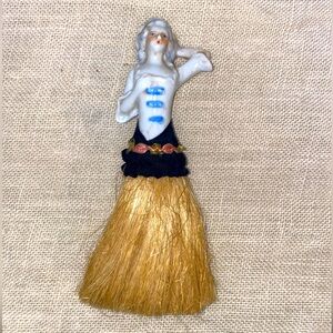 Antique Victorian clothes vanity boudoir brush porcelain woman 1920s